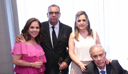 Laura Álvarez de Lorca, José Lorca, Adriana González y Héctor Gordoa.