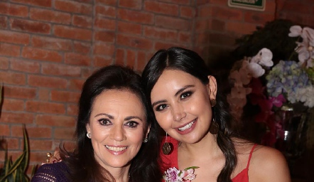  Loren Guerra y Erika Guizar.