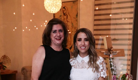  Rosaura López y su hija Ana Gaby Ibarra.