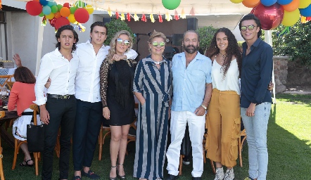  Juan Pablo y Oscar Ruiz, Mónica Torres, Mónica Labastida, Óscar Torres Corzo, María Meade y Jaime Ruiz.