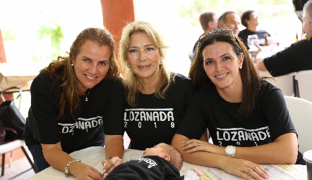 Patricia, Elsa y Nuria Lozano.
