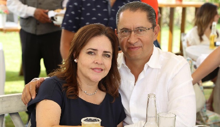  Gaby Carreón y Javier Cordova.