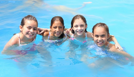 Valeria, Nuria, Mónica e Isabella.