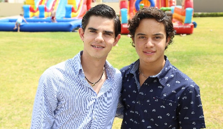  Gustavo Medina y Patricio Aguillón.