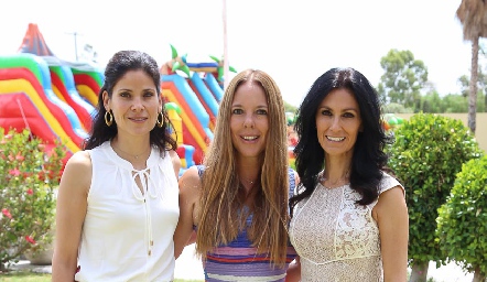  Graciela Morelos, Fabiana Padilla y Yara Nagore.