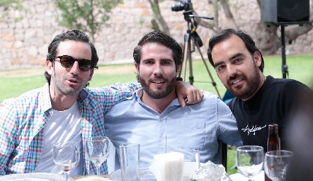  Rafa Olmos, Juan Pablo Chávez y Joaquín Olmos.