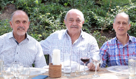  Jesús Andere, Juan Sarquis y Víctor Medlich.