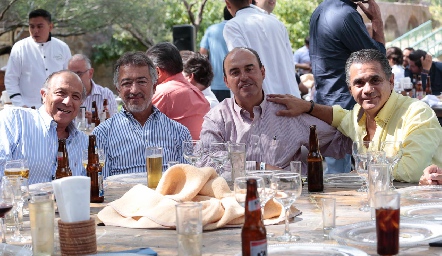  Guillermo Medich, Alejandro Abud, Calolo Pérez y Mauricio Abud.