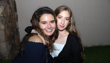  Montse Hampshire y Miris Gómez.
