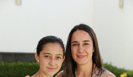  Montse Marín y Fernanda Conde.