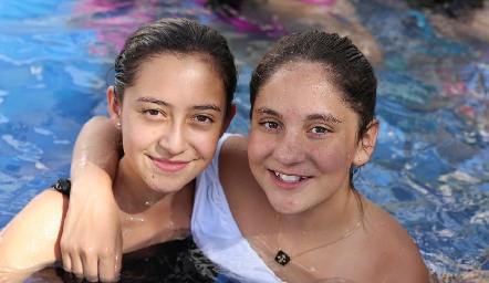  Montse Marín y María Duque.