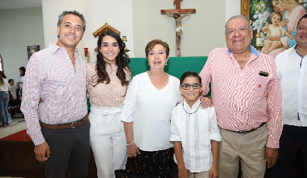  Acompañando a Jerónimo.