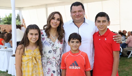  Familia Torrescano Ejarque.