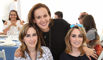  Amigas.