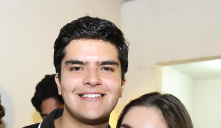  Kevin y Roxana.