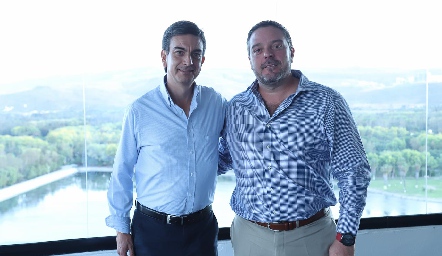  Oscar Silos, Director del Campestre y Héctor Morales, Presidente del Campestre.