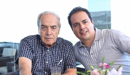 Enrique y Manuel González.