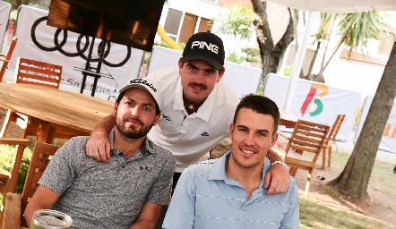  Jorge Mendizábal, Carlos González y Poncho Anaya.