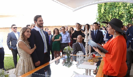  Ana Gaby Ibarra y Ro Valle en su Boda Civil.