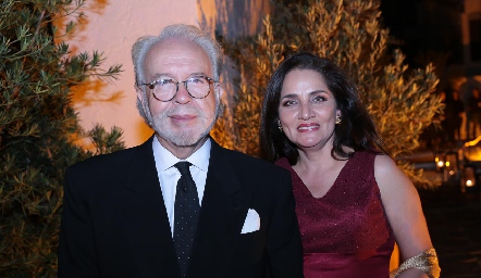  Ignacio y Mary Chuy Alcalá.
