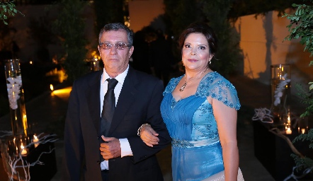  Juan Manuel Pérez y Amelia Miller.