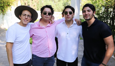  Lolo Ferretiz, Juan Pablo Arriaga, Emiliano Cabrera y José Armando Martínez.