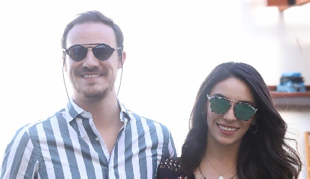  Pato Valle y Adri de la Maza.