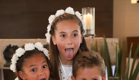 Hermanos Abella Torres.