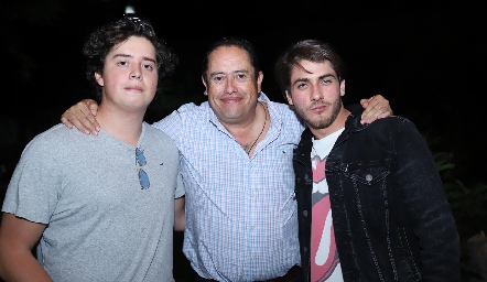  Juan Pablo Arriaga, Fito Arriaga y Juan Carlos Andrade.