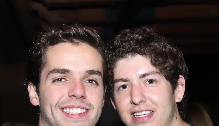  Marcelo Navarro y Dago Castillo.
