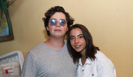  Juan Pablo Arriaga y Mariana Anaya.