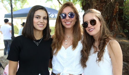  Paty Leos, Priscila Martínez y Nuria Manzo.