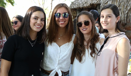  Paty Leos, Priscila Martínez, Nuria Manzo y Melissa Elizondo.