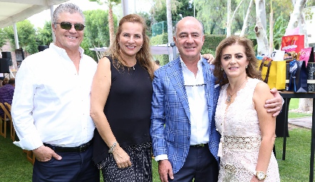  Roberto Lozano, Patricia Del Bosque, Rafael Olmos y Adriana Carrera.