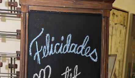  Detalles.