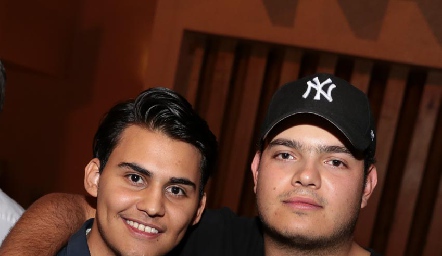  Pato Pourroy y Mauricio Schekaiban.