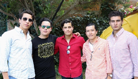  Eduardo de Alba, Fede Delgado, Rodrigo Pardo, Mario Ruiz y Ricardo Pérez.