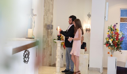  Compartiendo la Luz de Cristo.
