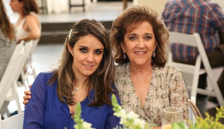  Mónica Leboreiro y Margarita Labastida.