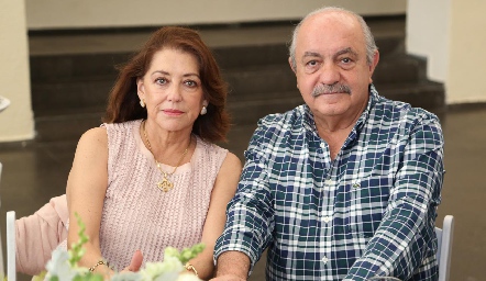 Irene Rangel y Juan Sarquis.