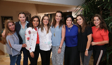 Las organizadoras.
