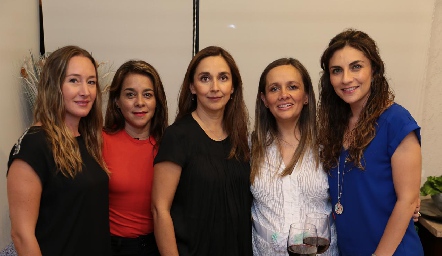  Maru Muñiz, Margarita Torres, Nuria Ejarque, Marijó Ejarque y Alejandra Dip.