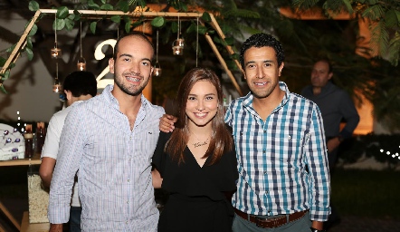Pablo González, Daniela González y Chino Zepeda.