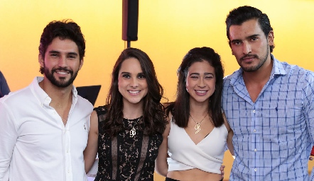  José Luis Leiva, Bárbara González, Lucía González y Tirso González.