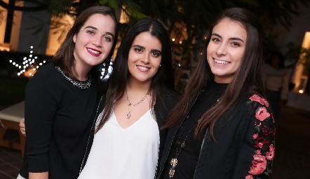  María Meade, Ali Ramírez y Reyna Rangel.