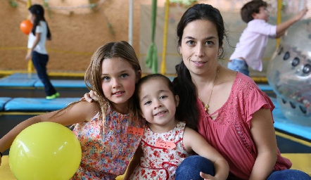  Inés, Regina y Maru Alvarado.