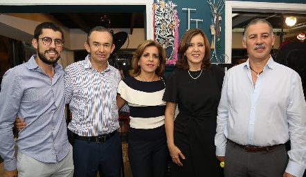  Francisco Correa, Alejandro Pérez, Ana Emelia Tobías, Marcela Milán y  Francisco Correa.