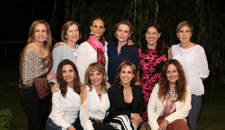  Brenda Álvarez, Marlú Mendizábal, Beatriz Rangel, Laura Monsech, Marcela Batres, Ana Hunter, Lourdes Velázquez, Claudia Barba, Diana de la Serna y Paulina Quiroz.