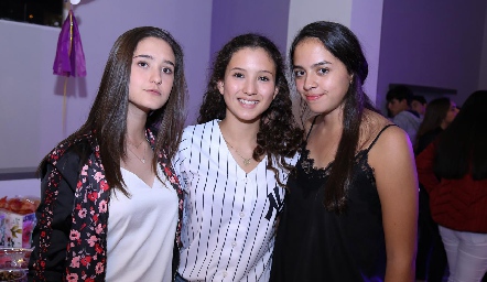 16´s de Ana Isa, Sofía y Vi.