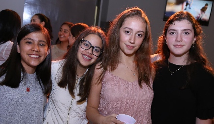 16´s de Ana Isa, Sofía y Vi.